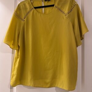 Women's Short Sleeve Blouse